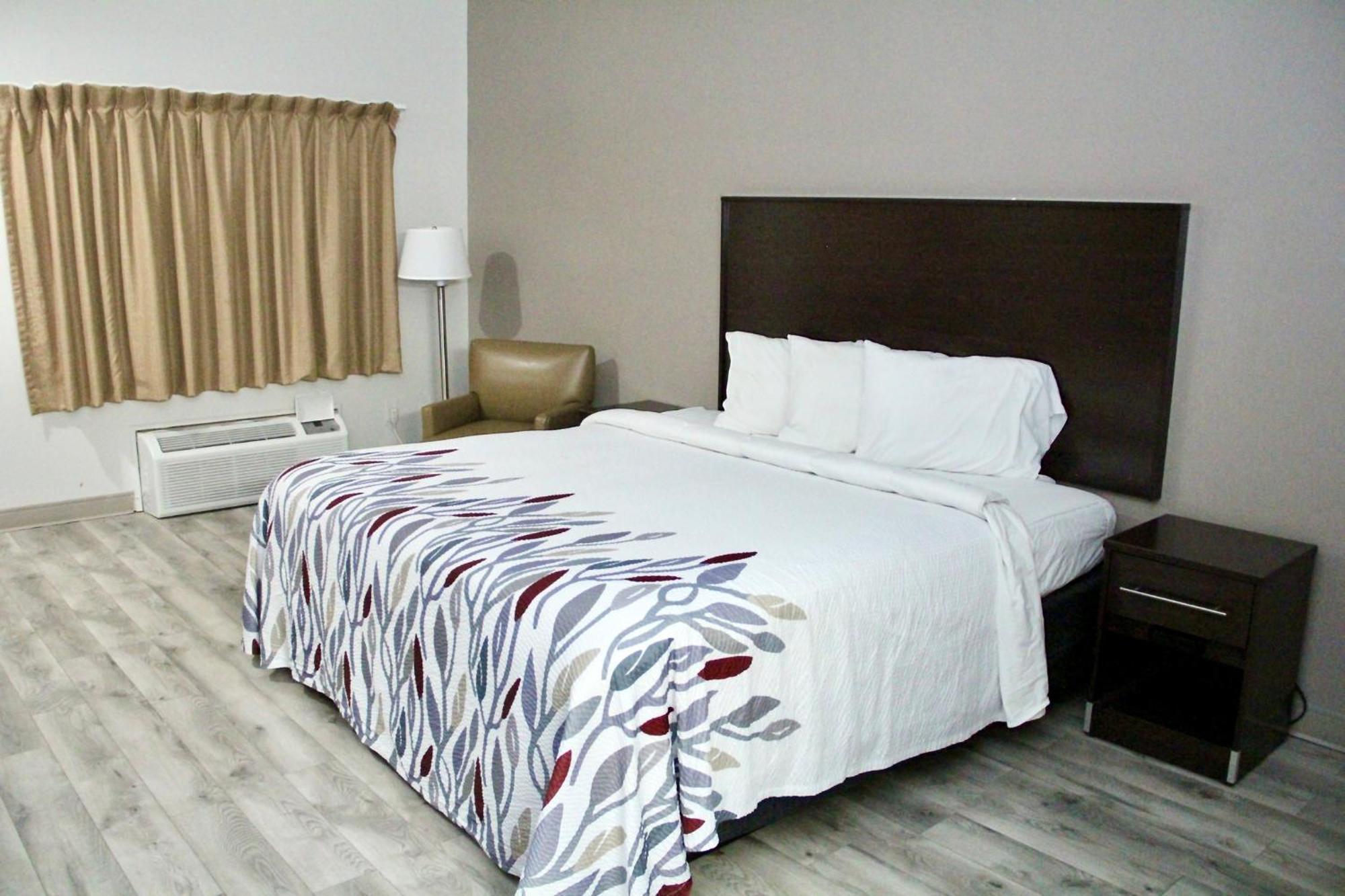 Red Roof Inn & Suites Lake Orion / Auburn Hills Dış mekan fotoğraf