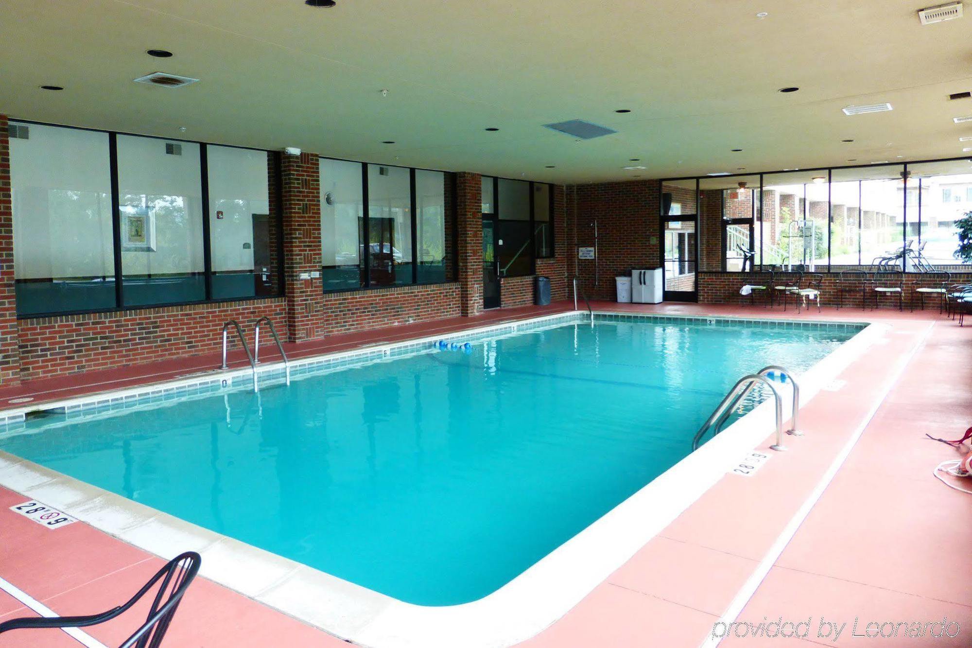 Red Roof Inn & Suites Lake Orion / Auburn Hills Dış mekan fotoğraf